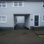 Castle Cove - 1 Bedroom Apartment - Tenby