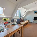 2 Bed In Tenby 87834