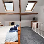 3 Bed In Tenby 88728