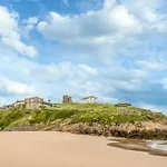 3 Bed In Tenby 90360