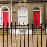 Flat 1, Belmont