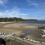 Kemendine Harbour View - Perfectly Positioned In Tenby Harbour