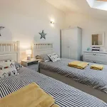 2 Bed In Tenby Fb219