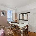 Laston Garden Apartment - Sea Views Large Terrace