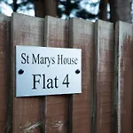 Apartment 4 St Marys House