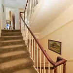 Bay View Apartment