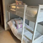 2 Somerset Cottage