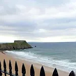 Ship Cottage Tenby Beach 50M