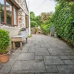 Swiss Cottage