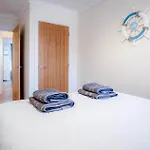 Skokholm Apartment - 3 Bedroom Apartment - Tenby