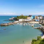 Midnight - Spectacular Sea And Harbour Views