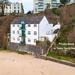 5 Sunny Cove - Direct Beach Access Sea Views