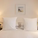 2 South Beach Court - Beach Apartment