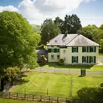 Elm Grove Country House