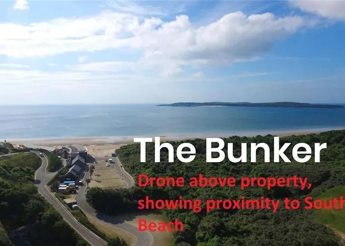 Tenby Hideaway 100M To Beach Off-Road Parking