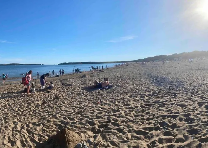 5 Min Walk To Beaches & Pembrokeshire Coast Path