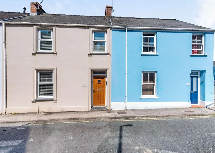 3 Bed In Tenby 86574