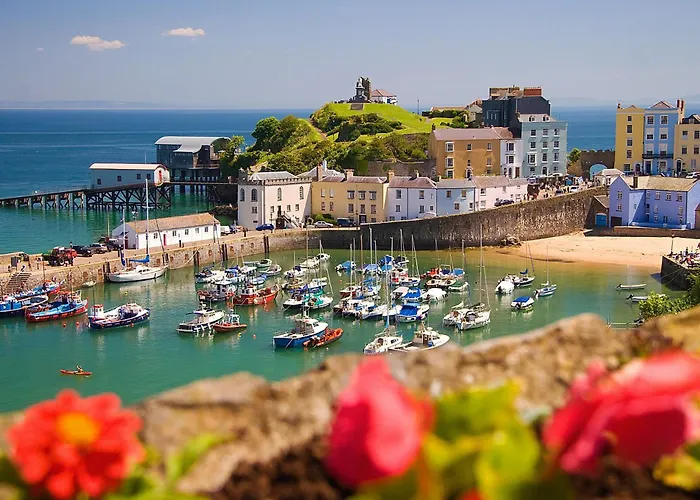 2 Bed In Tenby Fb115