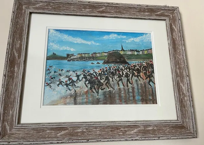 A Family Cottage In Tenby