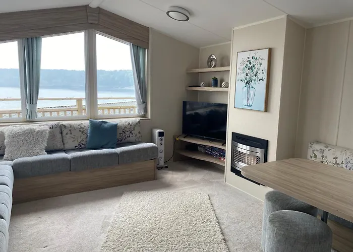 Static Caravan At Lydstep Beach