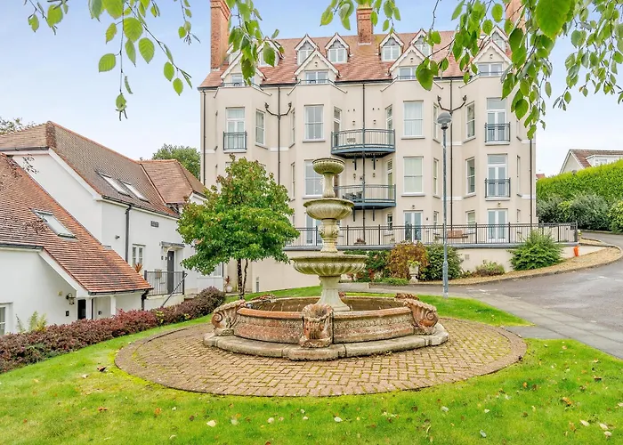 Bryn Y Mor Apartment