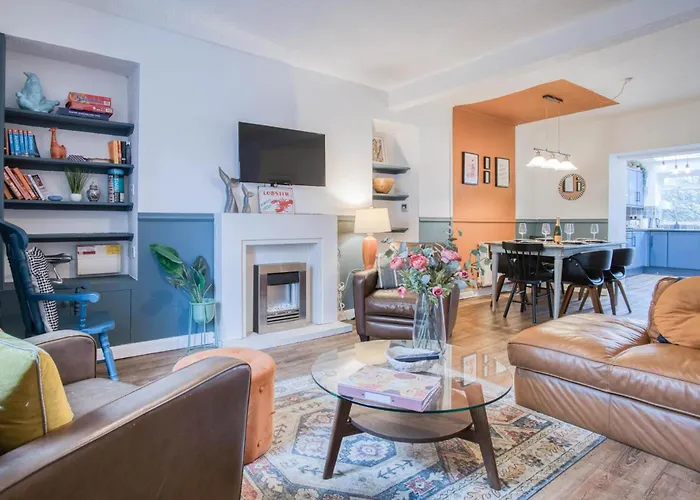 Lobster Cottage - 3 Bedroom Cottage - Tenby