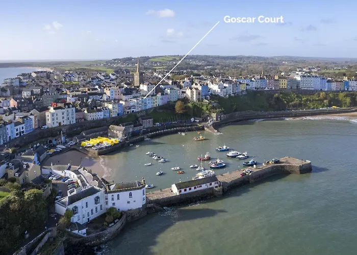 The Lookout At Goscar - Perfectly Positioned Tenby Apartment With Views