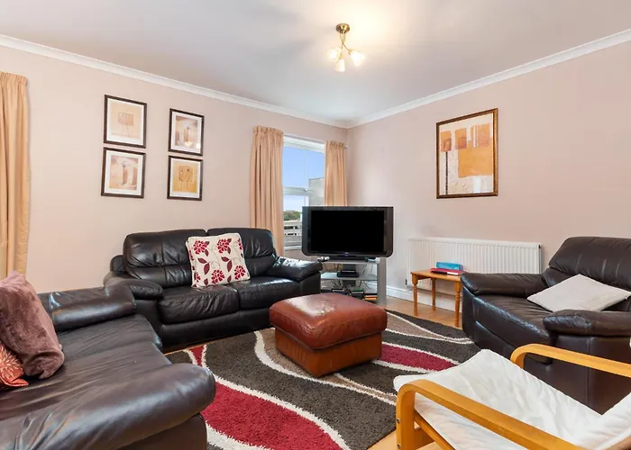 Arcadia House - Close To Beaches Harbour And Town