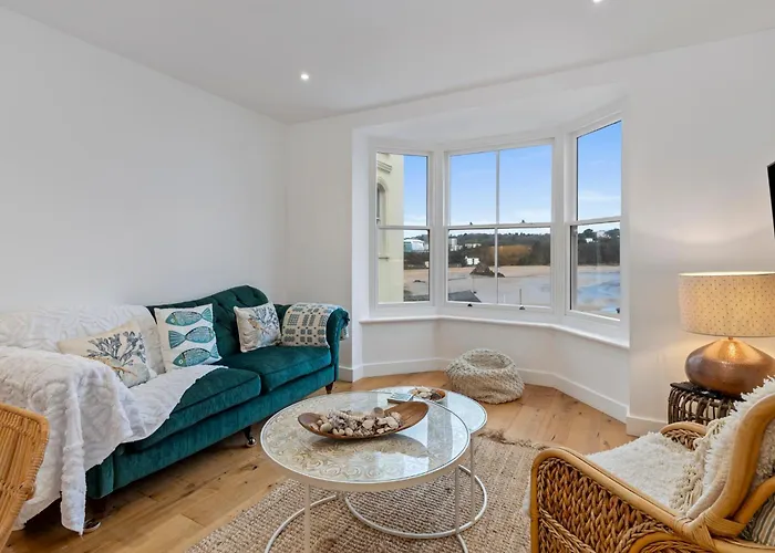 Azure - Spectacular Sea And Harbour Views