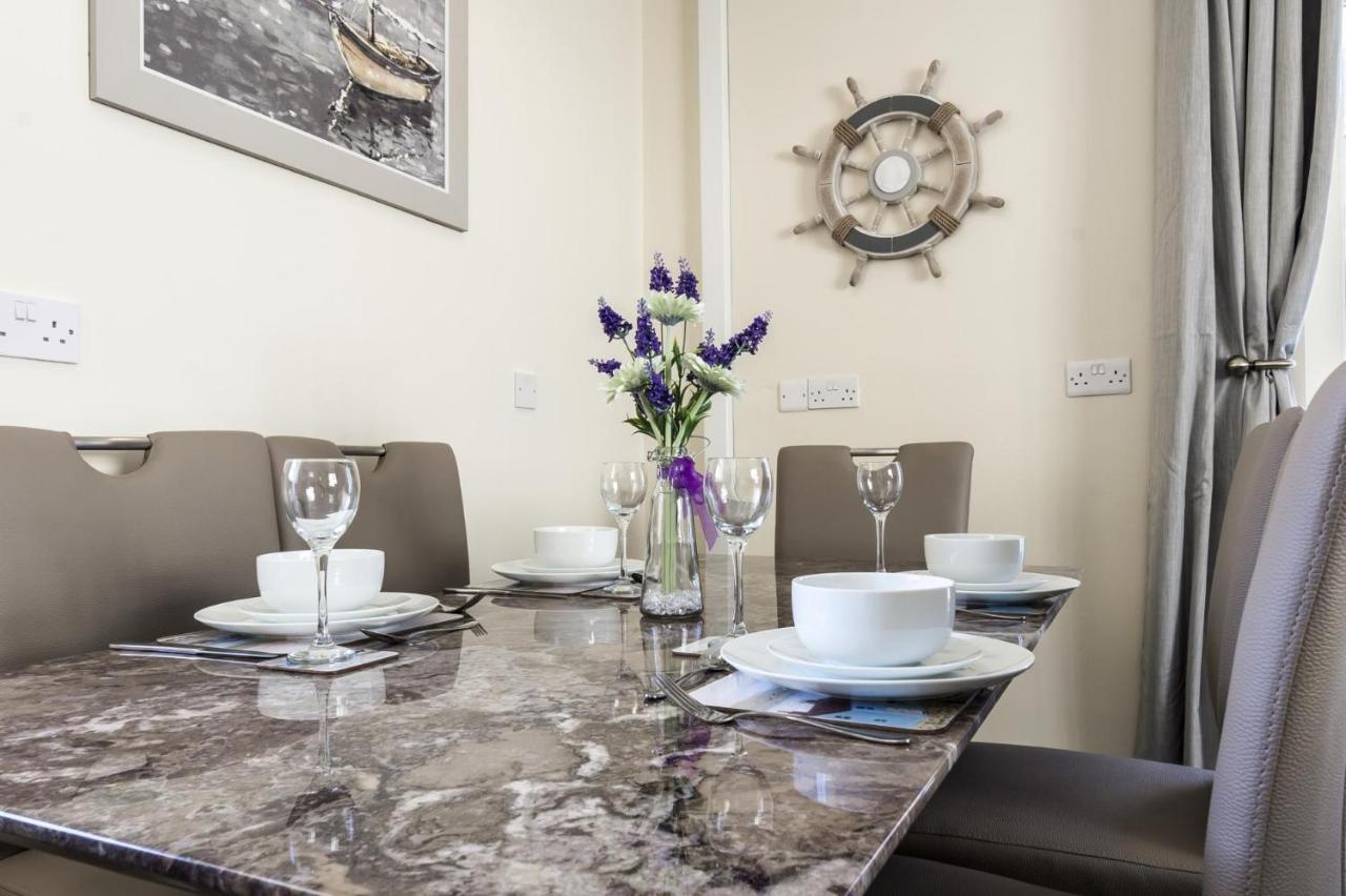 The Sail - 2 Bedroom - * Tenby