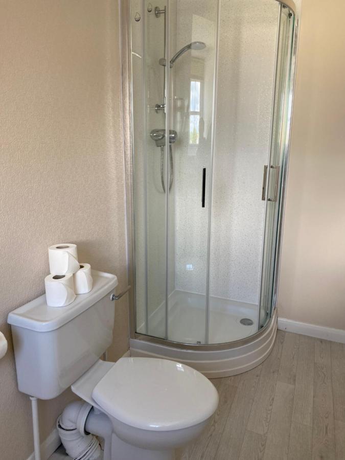 Clarence House 2*