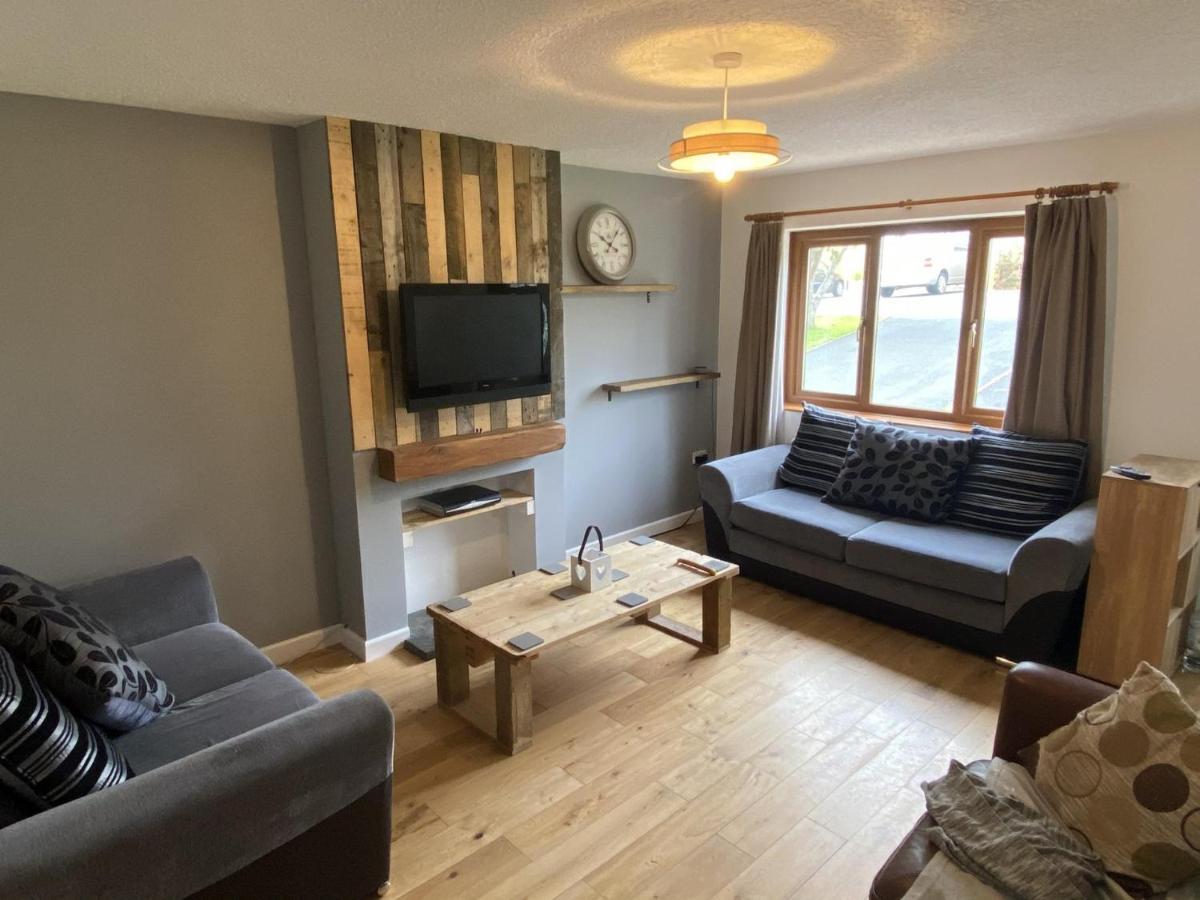Field View - 3 Bedroom - Saint Florence *