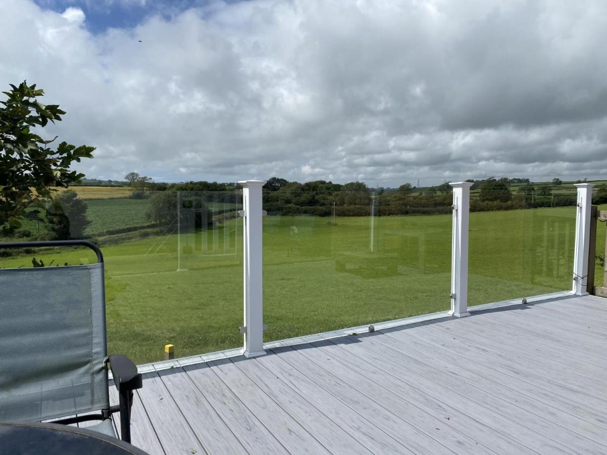 Field View - 3 Bedroom - Saint Florence Holiday home