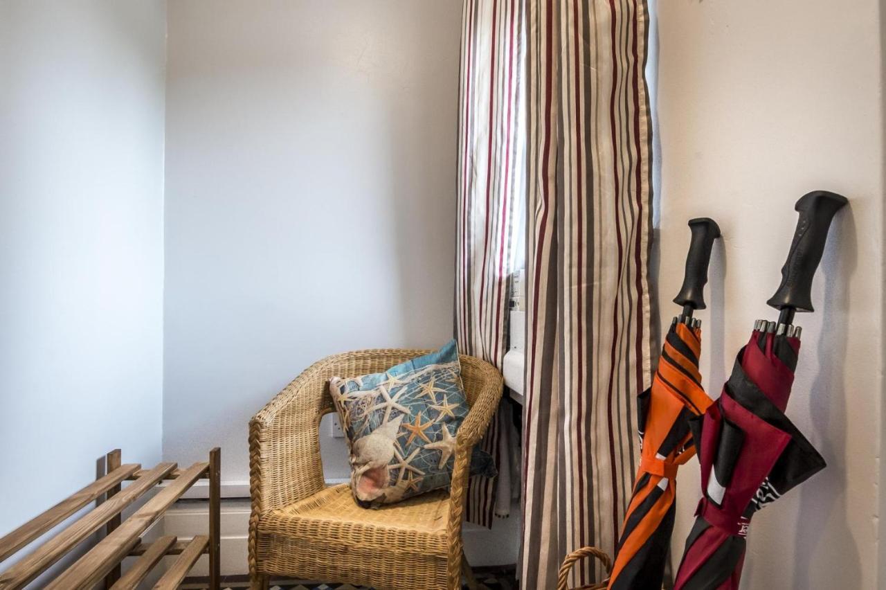 Braeside - 3 Bedroom Holiday - *