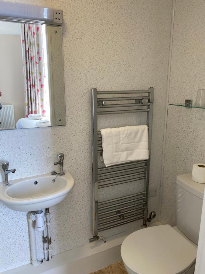 Carnock Apartment