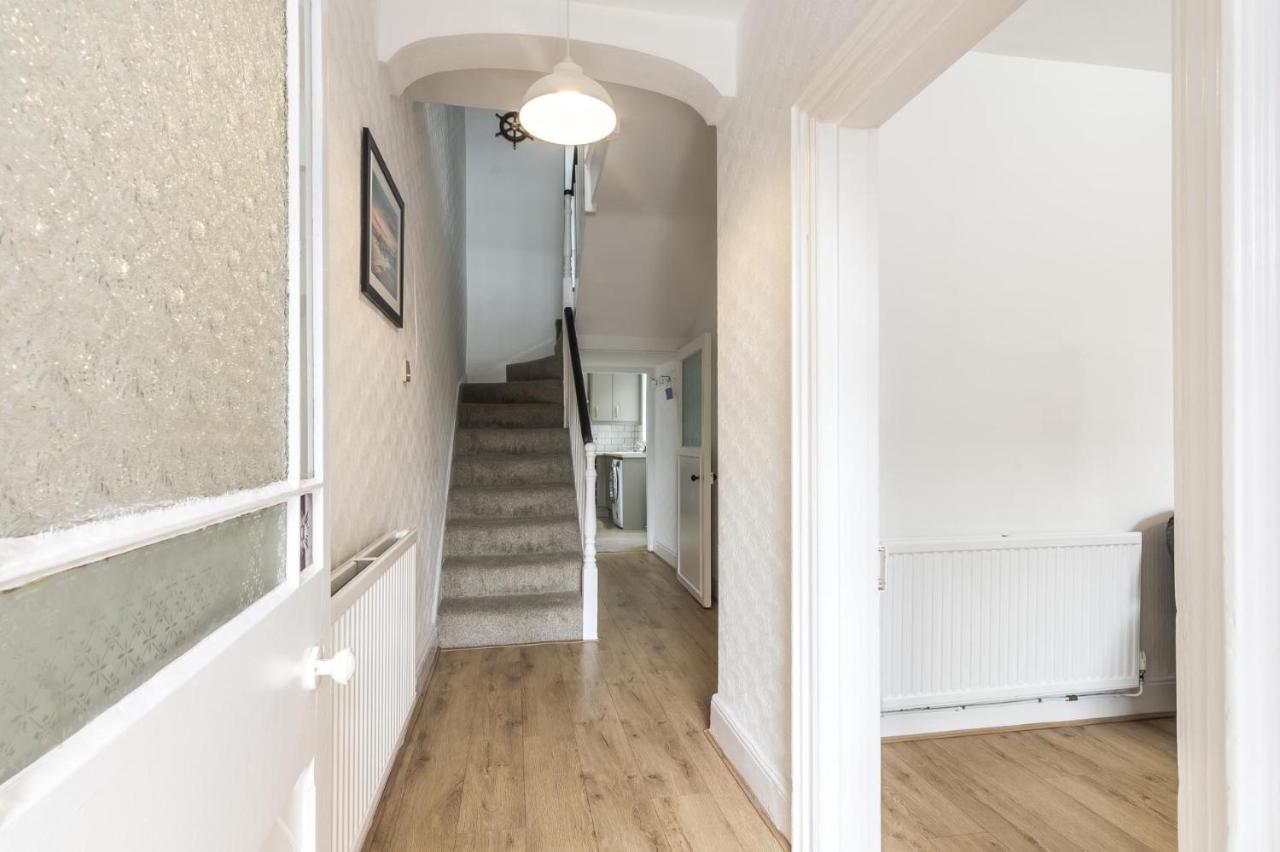 Sandy Retreat - 3 Bedroom - *