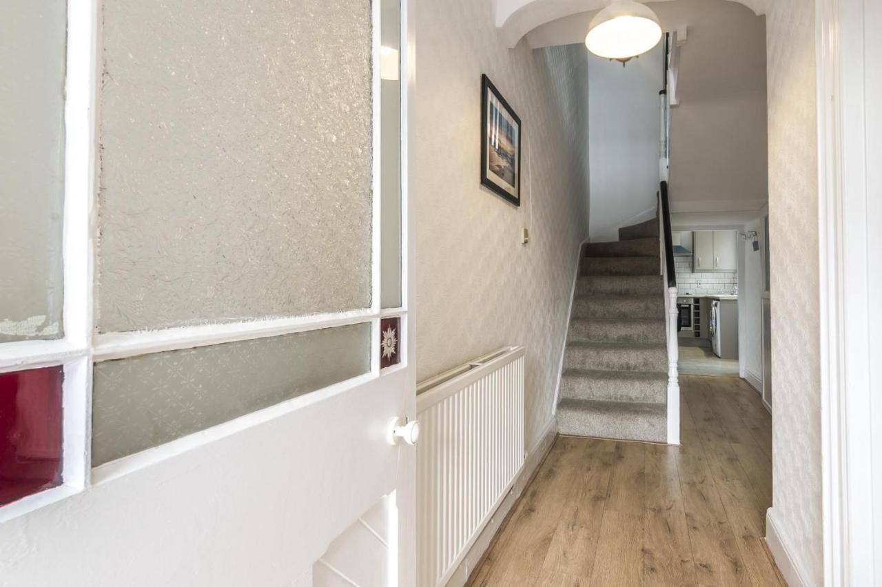 Sandy Retreat - 3 Bedroom -