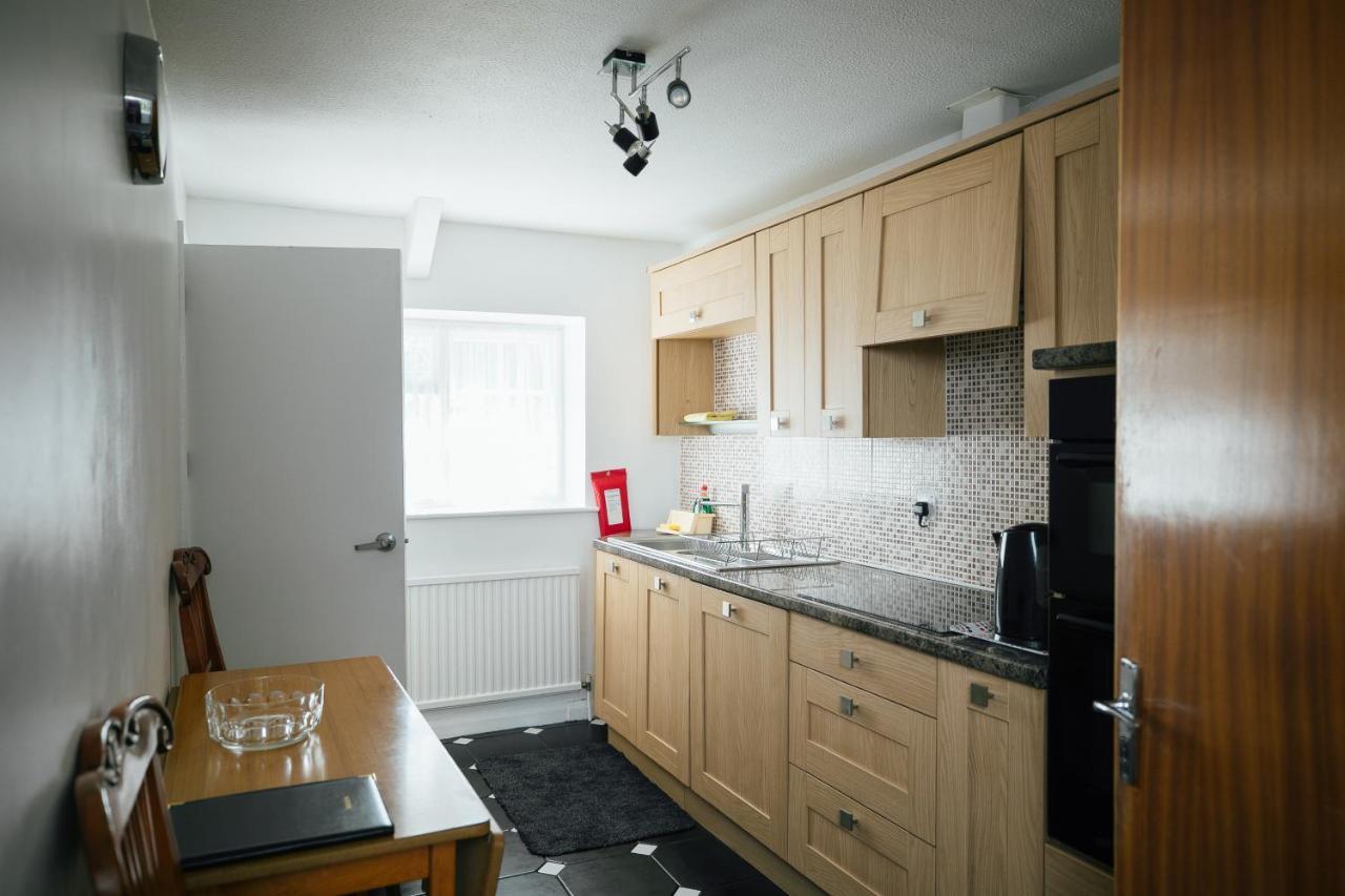Apartment Mews Flat *