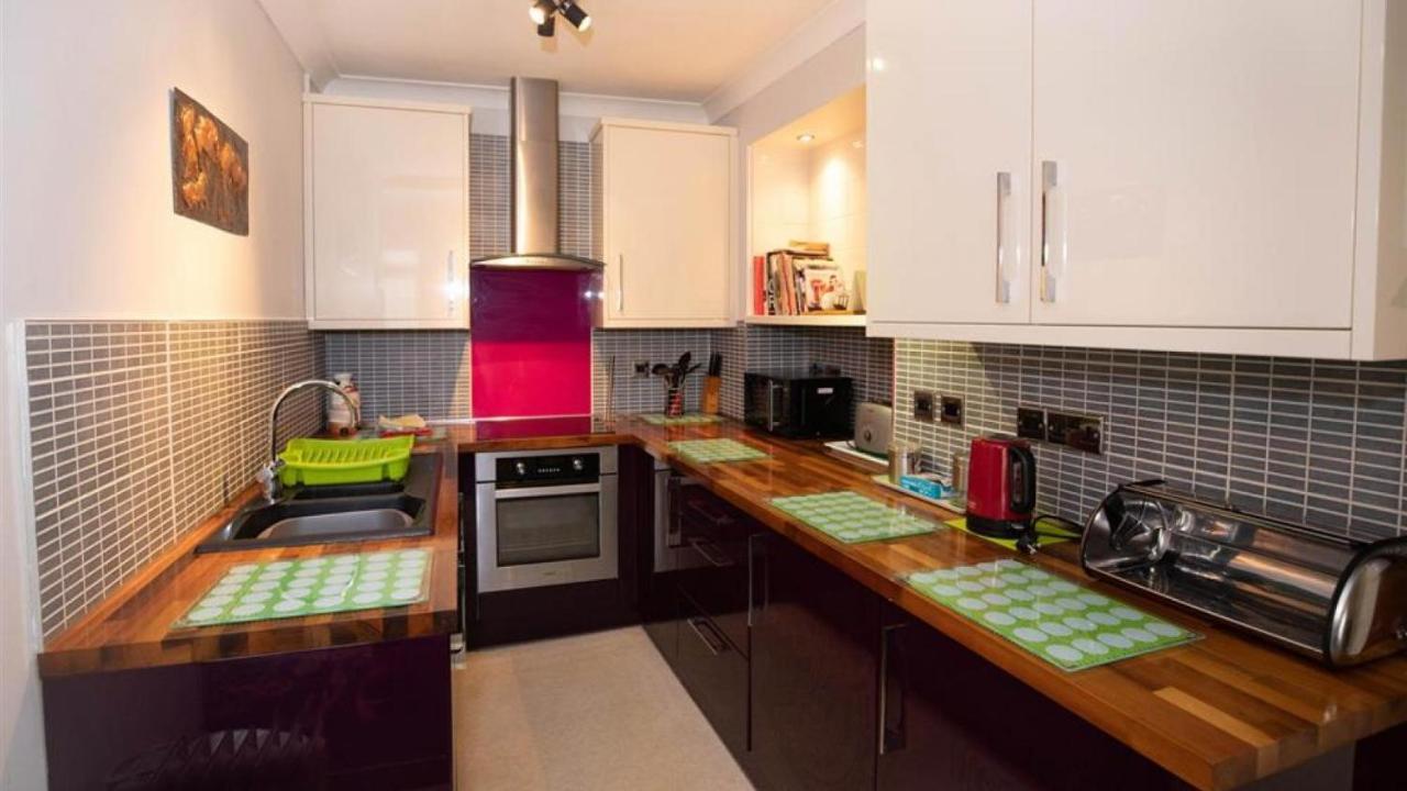 Apartment Tredegar House Flat 4 *