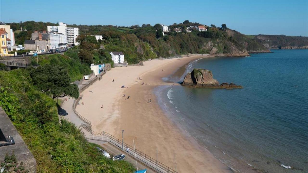 Bryn Y Mor 23 Caldey House * Tenby