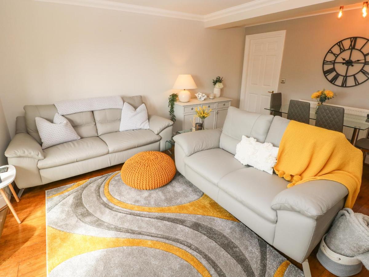 Seashells Apartment *