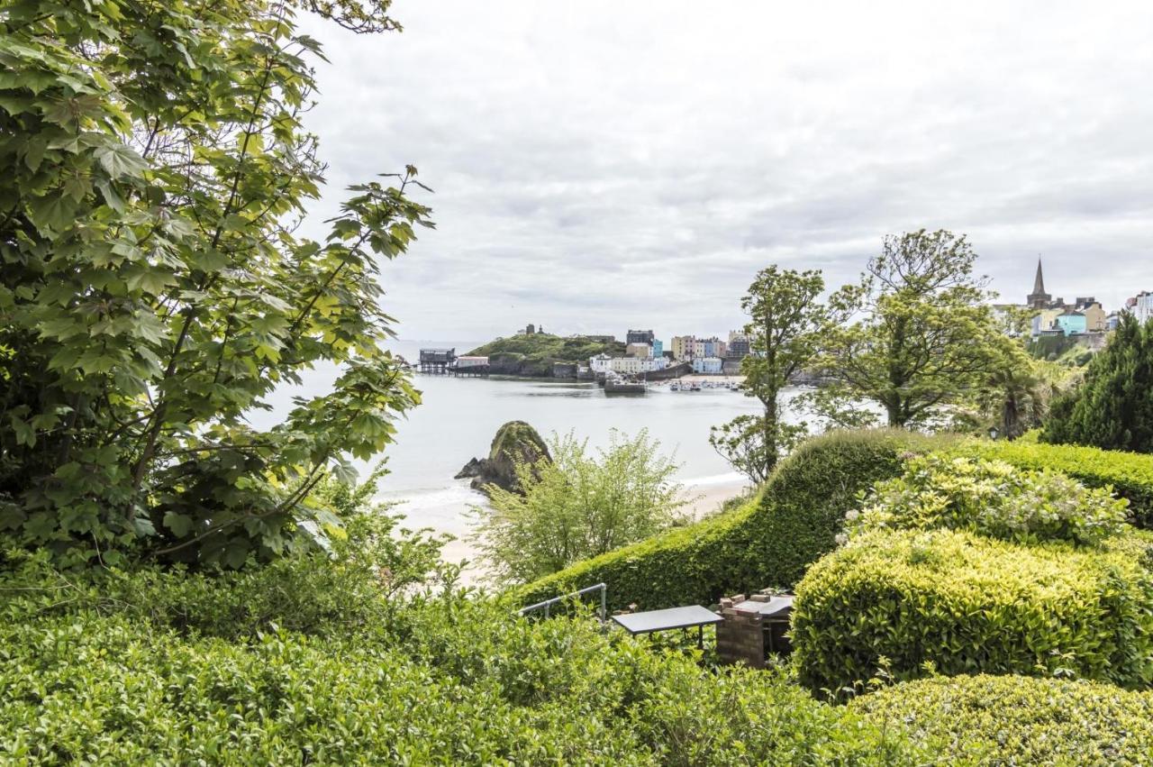 North Heights - 2 Bedroom Penthouse - Apartment Tenby
