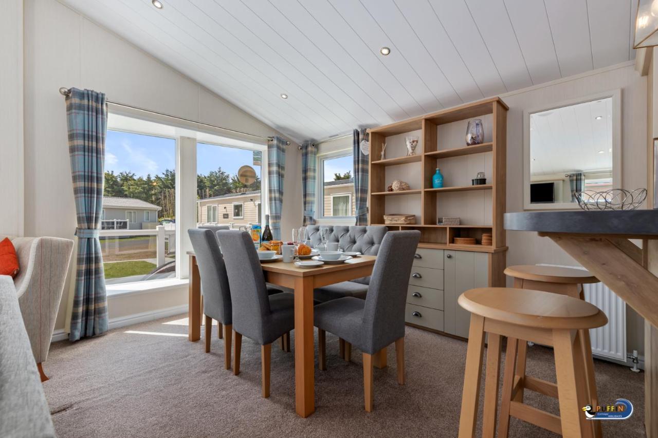 Holiday home St Mary's View - Luxury Lodge, Short Walk To Beach, Parking *