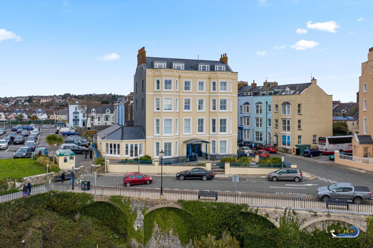 Apartment 2 South Beach Court - Beach Front Tenby