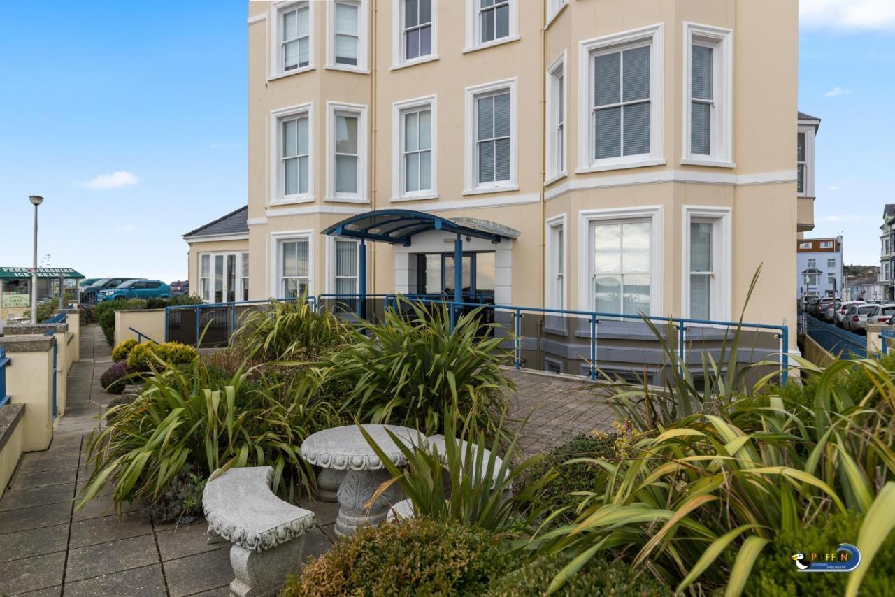2 South Beach Court - Beach Front