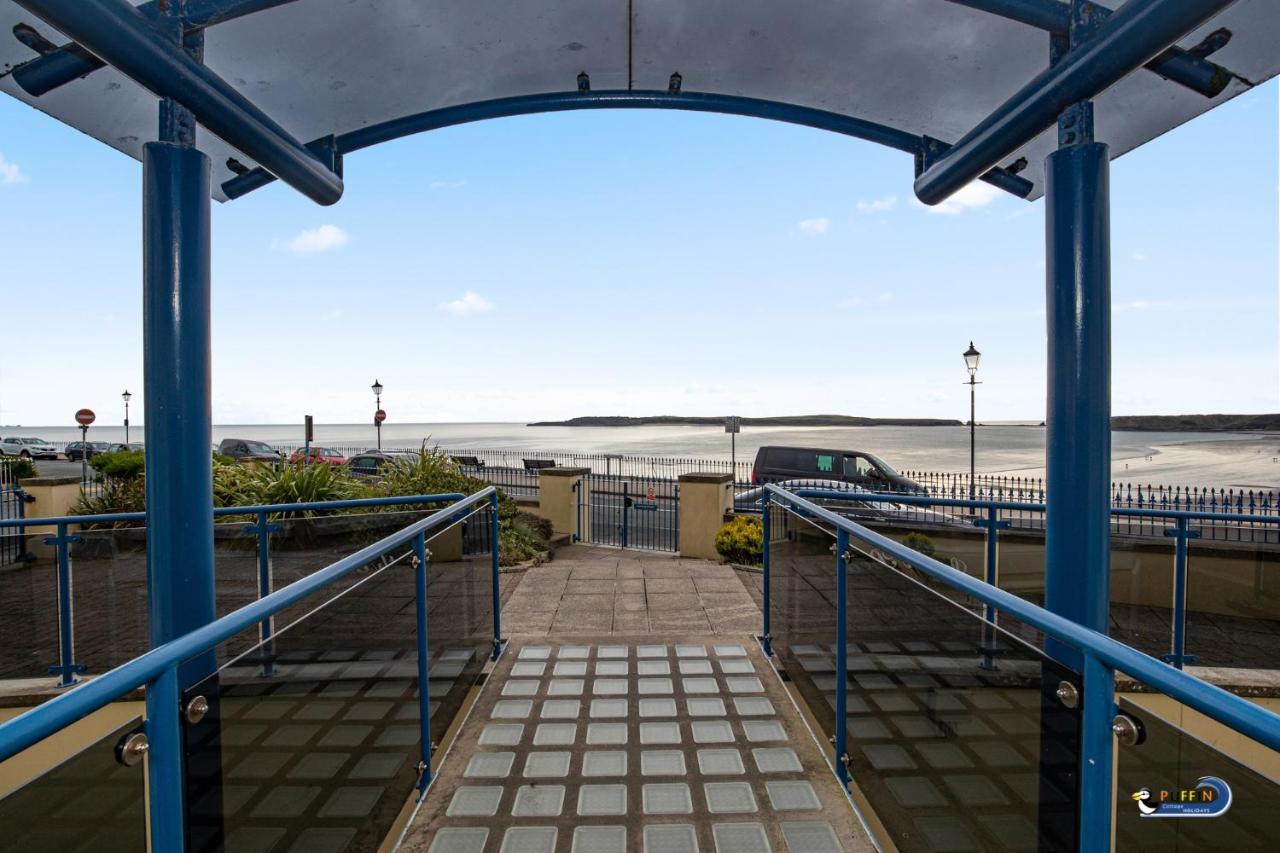 2 South Beach Court - Beach Front Apartment Tenby