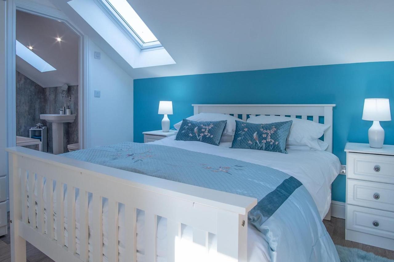 Glebe - 2 Bedroom - St Florence Holiday home