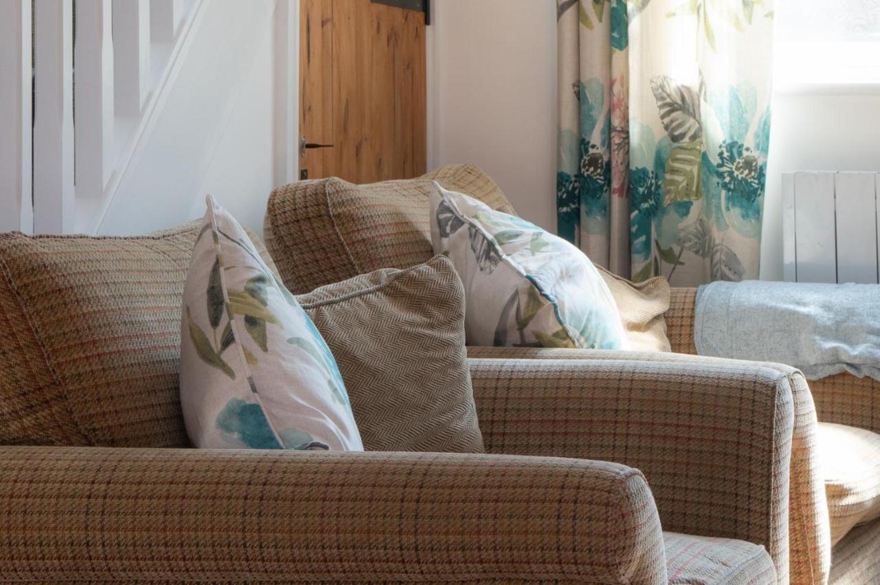 Glebe - 2 Bedroom - St Florence *