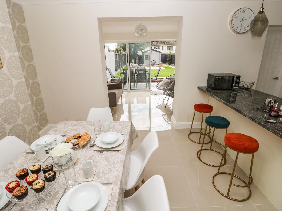 Holiday home Larkhill *