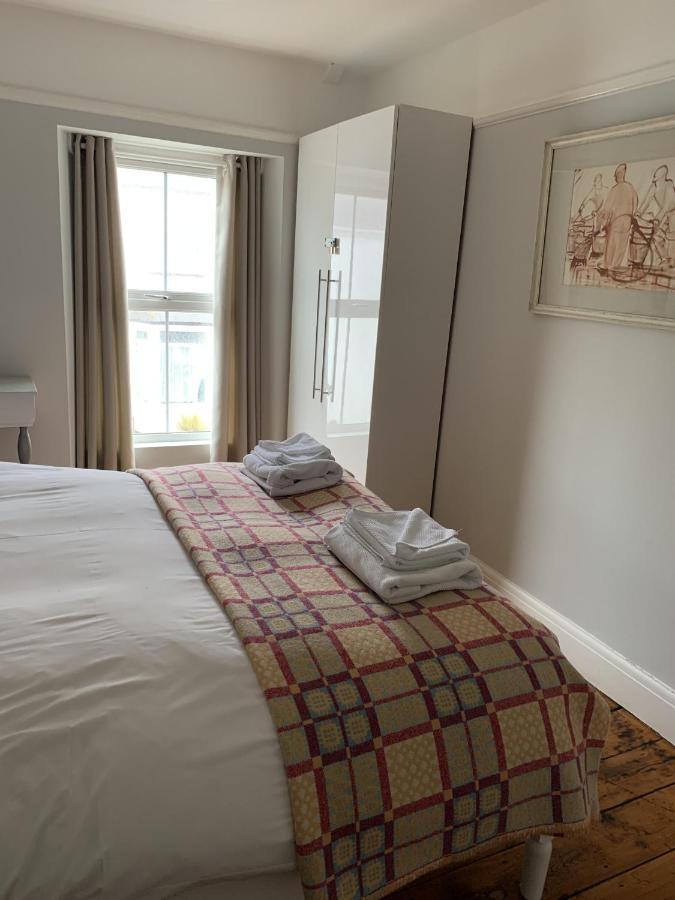 Wonderful And Parking, Pets Allowed Holiday home *